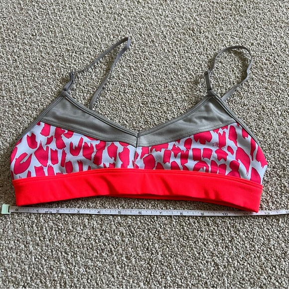 Alo Yoga Airbrush Jungle Ombré Leggings, Bra Top Matching Set - Picture 4 of 14